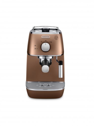 De’Longhi Distinta Manual Coffee Machine (ECI341CP, RRP $299) Available in Style Copper (pictured), Future Bronze, Pure White and Elegance Black, this 15-bar pump espresso has a Cappuccino System for manual frothing milk. 