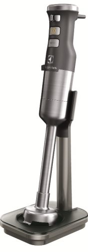 Electrolux Masterpiece Immersion Blender (ESTM9804S, RRP $199) has an extra-long power cord and 700-watt motor.