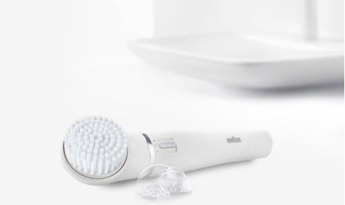 Braun Face is both a facial epilator and gentle cleanser. The epilator head removes the short, fine facial hairs for up to four weeks and cleansing brush sweeps away oils, pollution and make-up.