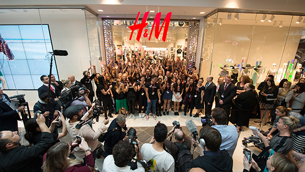 HM-store-opening-Macquarie-Centre