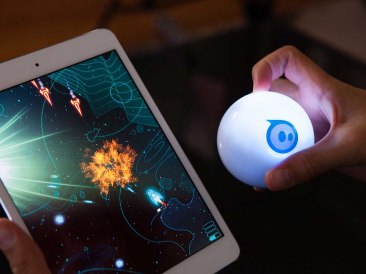 MacGear Group will now distribute the Sphero Ball, an app-controlled ball for your phone, tablet or laptop.